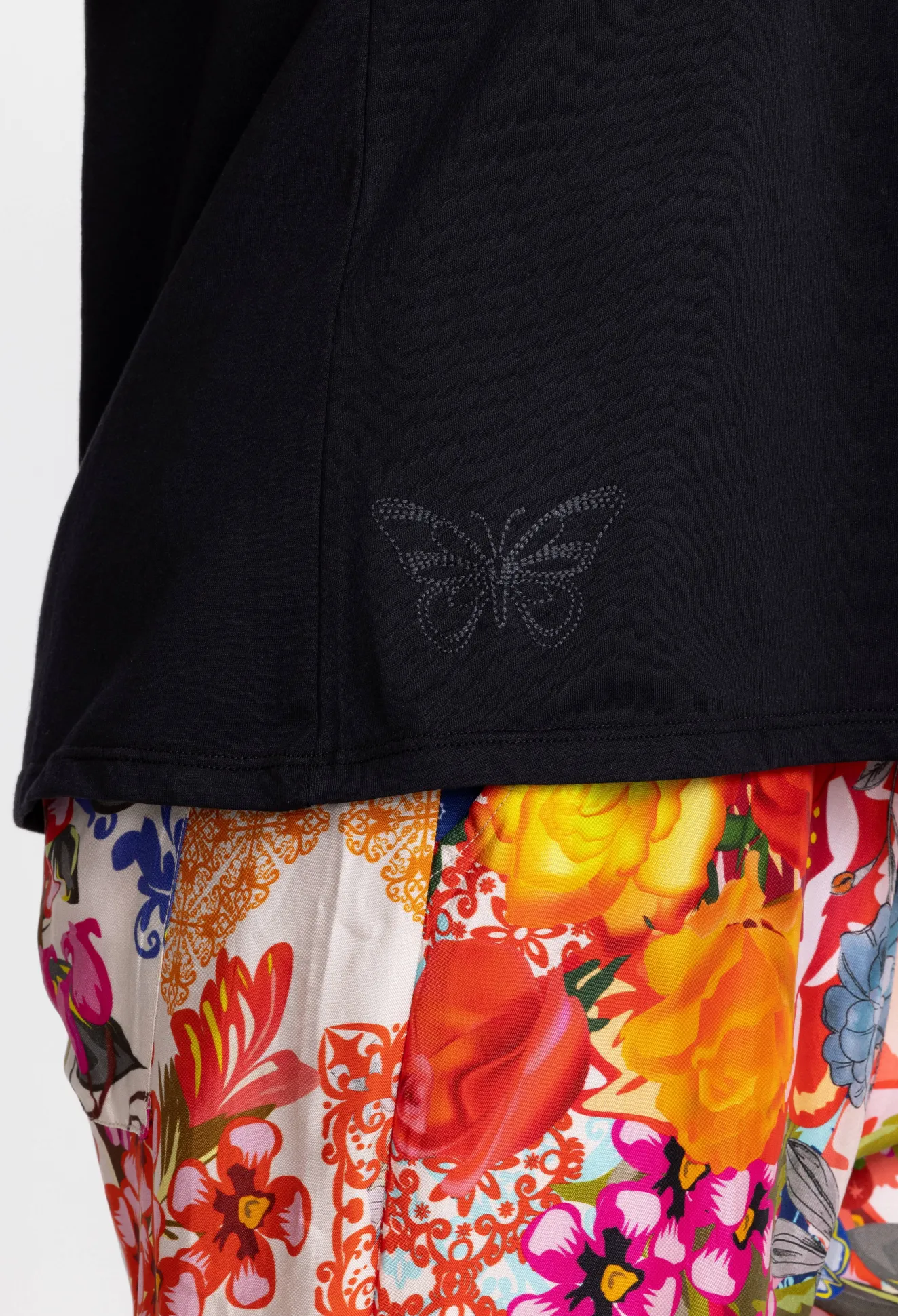 Women Johnny Was Short Sleeve V-Neck Layering Tee